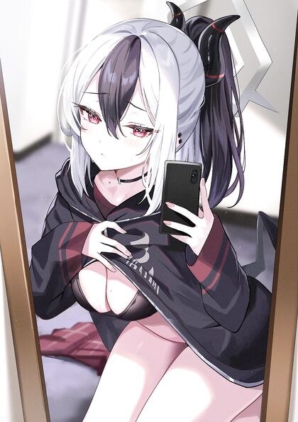 Holy Shit! Kayako Goes Hentaï in Her Lewd Selfies - XXX Pics Inside!