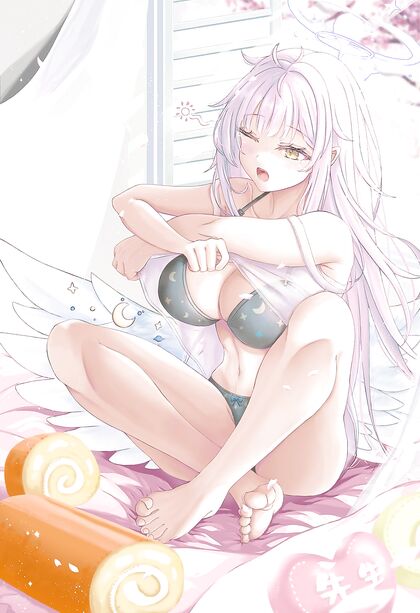 Holy Hottie! Cum Get This Sexy Angel Waifs XXX Pics!
