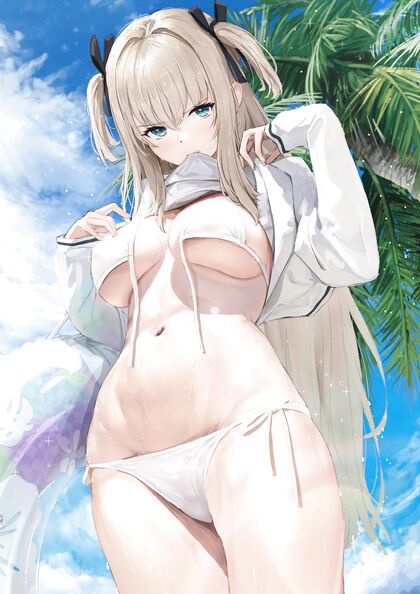 Holy shit! White bikini-clad hottie gets wet n wild in XXX beach pic!