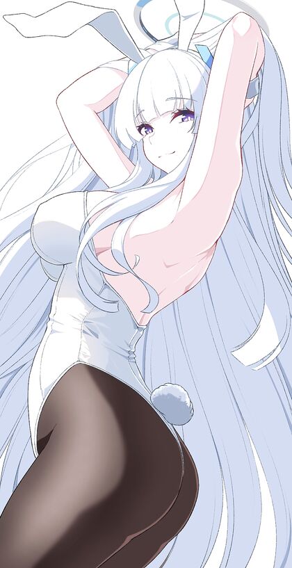 Hella Hot Harem-Style Bunnie Babe Named NOA Goes XXX Wild!