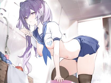 Holy shitl! Kequng in her fukkin hott XXX HENTAI SAILOR GURL OUTFIT is da bomb!