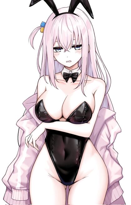 Holy Harem! Bodacious Bonanza of Boobalicious XXX Pics Featuring Hot as Hell Horny Harlot with Hoppy Habits!