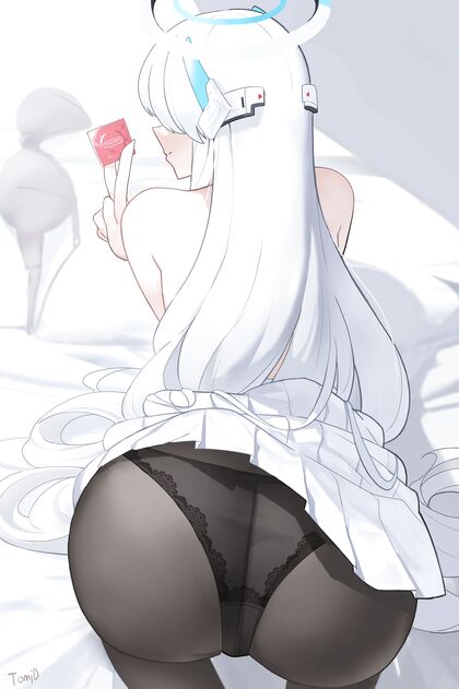 Holy Fuck! Noah Gets Prepared for Some Hot Hentai XXX Action!