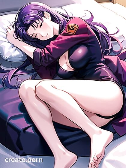 Long-Distance Camera Captures Her Seductive Side View in Full Bodily Detail