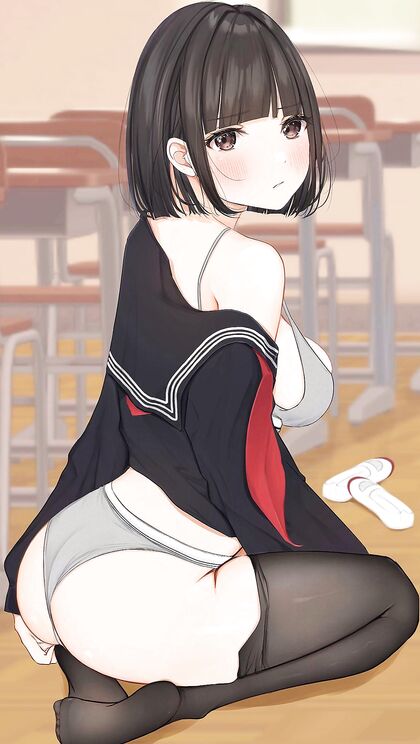 Hella Hot HS Sweetheart Strips Down to Skivvies in Steamy XXX Pic