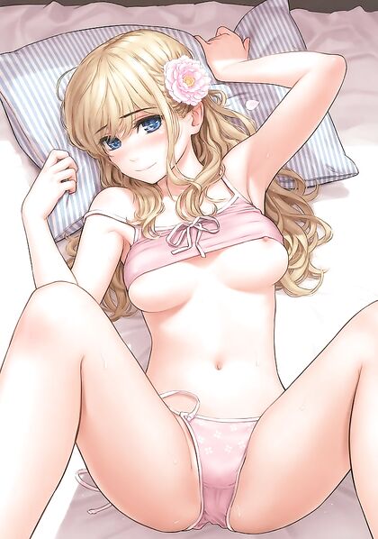 Hella Shady Honeys Get It On - XXX Pics of Super Cute Girls Going Wild!