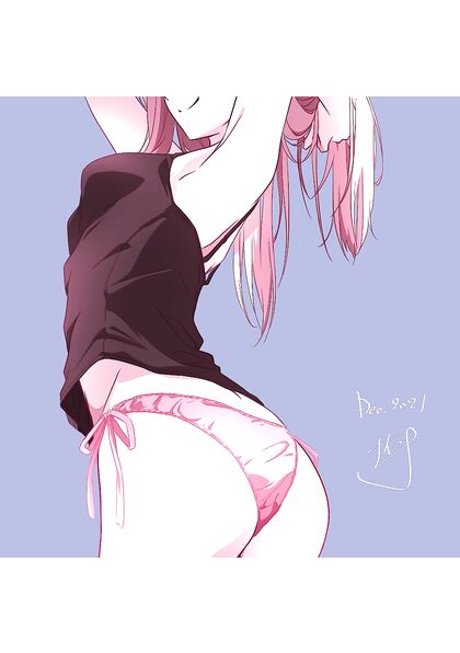 Horny babe in pussywrap teases her wet cunt on cam - XXX hentaicontents