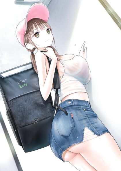 Hella Soaked Hottie Delivers XXX Goodies