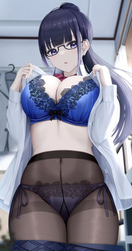 Holy shitl! Blue Lace Panties Soaking Wet for Some Hentaï XXX Action!