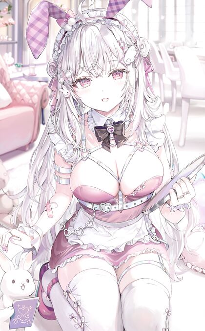 Holy Shitting Harem Porn! Statue-Like Babe With Bunny Ears Goes All Out On Her Sexy Servant Duties