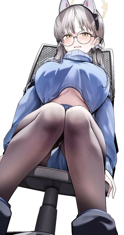 Holy Shit! This Moe Hottie is So Fkn Hot She Makes My Dk Throb!