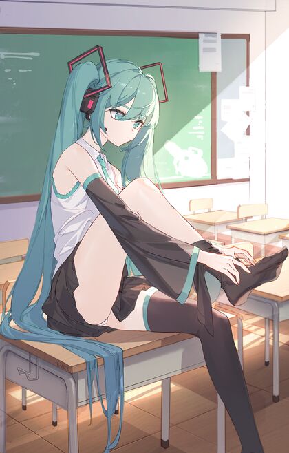 Drool-worthy Hentsuki Miku Porn Pic Will Make You Cream Your Jeans!