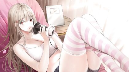 Horny AF Hottie in Stripy Fishnet Stockings Gets Freakin’ Wild on Cam – XXX PIC INSIDE!