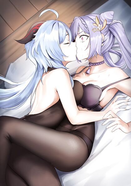 Horny bitch gets her puss lips violated by surprise hentaicatfishing action!