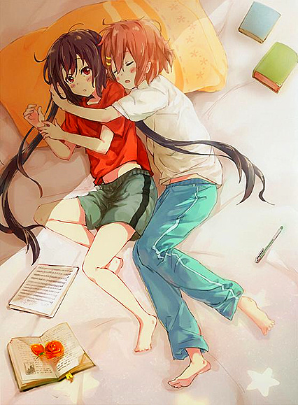 Holy Fuckin’ Hotties! YUIazu Porn Pic of Chick Snugglin‘ with Azu Goodness