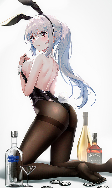 Hella Hot Harem-scaraam! Babe in Bunneh Lace Nylons Fuckin’ Around with XXX Strokin'