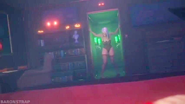 Mercy gets her futa cock sucked by Ashe while tied up