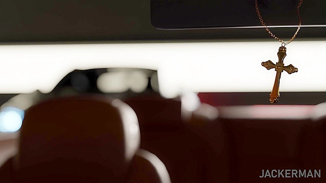 Southern Hospitality: Sunday Surprise - Mom with big ass gets fucked by son in car