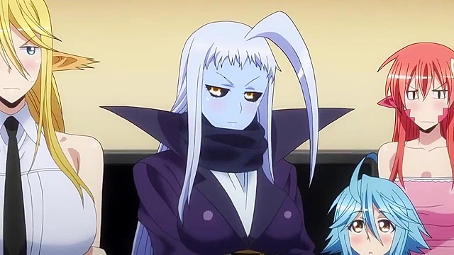 Mermaid monster babe tries to get master to fertilize her eggs