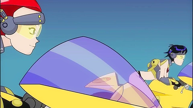 Hot redhead from sin city gives a blowjob in a back alley