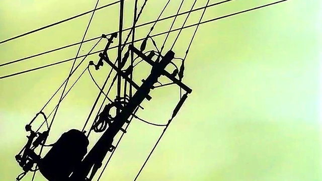 Cyberpunk Mindfuck – Serial Experiments Lain Anime Subtitled