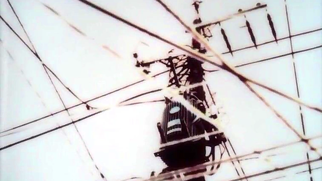 Cyberpunk Mindfuck – Lain's Anime Adventure in Episode 6/Subtitled