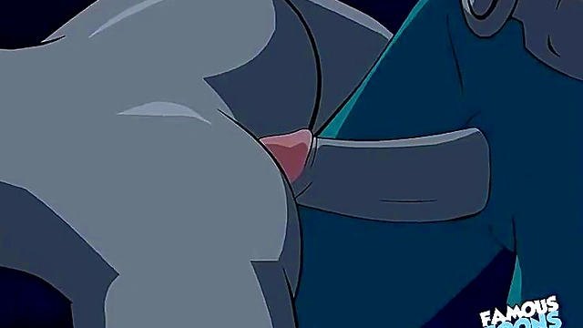 Starfire & Robin Heat Up Teen Titans With Steamy Anime XXX Parody Action