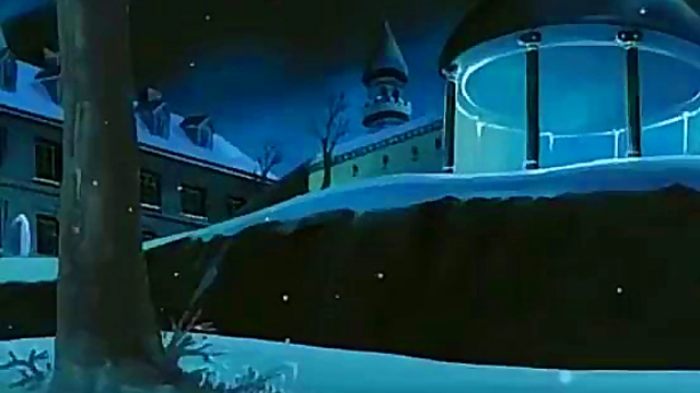 Blonde Hentai Housemaid Seduces in Bed for Naughty Fun