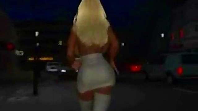 Busty Blonde Babe Shows Off Huge Tits in Crazy 3D Fantasy Hentai Fun