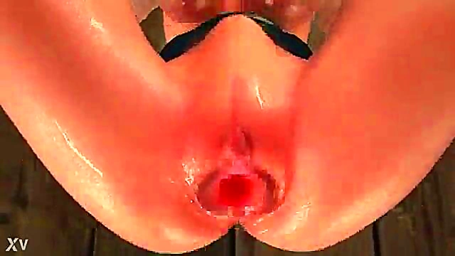 Dalmascan Knight from FFXII Stretches Her Pussy in 3D Hentai Animation