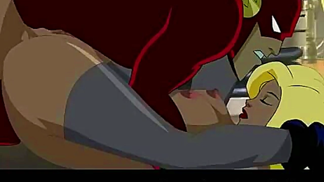 Superman Pleases Wonder Woman With Anal, Blowjob & Creampie Facial