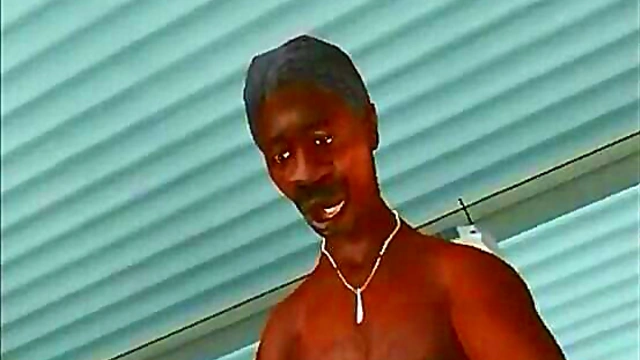 Naughty Mommy Cartoon Gets DP From BBC in Interracial 3D Hentai 3-Way