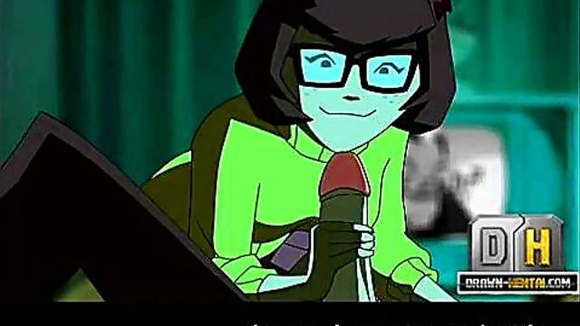 Velma Gets Fucked by Shaggy & Scooby Doo for Hot Cartoon Orgy Facial