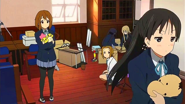 K-ON! Anime Girls Play Music & Seduce With Sexy Moves