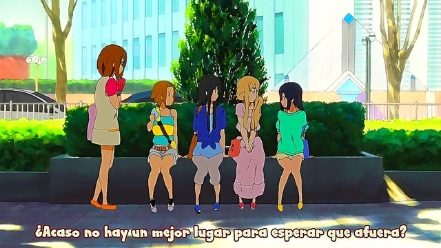 K-ON! Anime Girls Rock Out With Sexy Music and Passionate Scenes