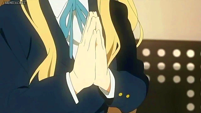 K-ON! Anime Girls Rock Out With Sexy Music Vibes