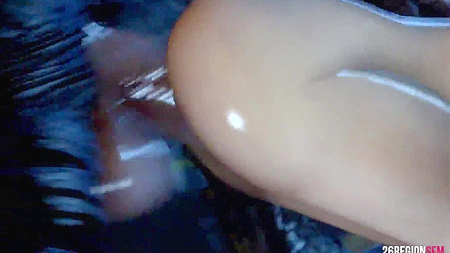 Jill Valentine vs Nemesis huge monster cock