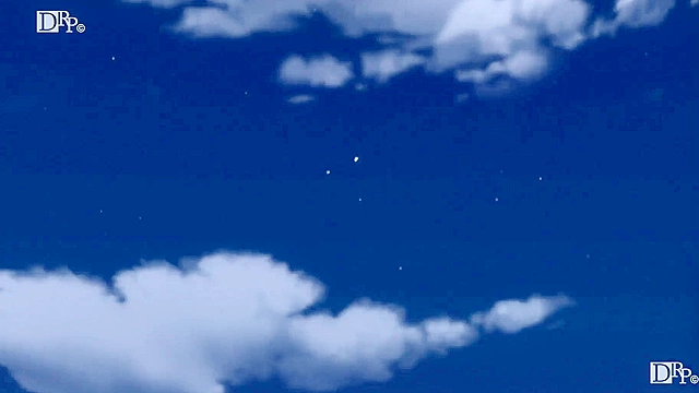 Netorare Fighter Yaricchingu! 1 - Busty hentai babe is NTR gangbanged while friends watch