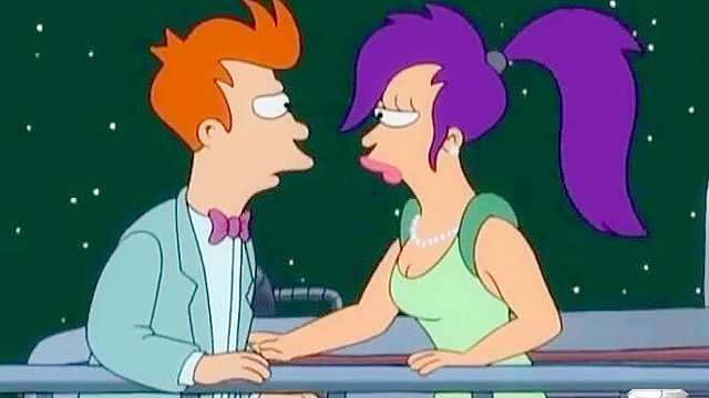 Futurama Fry finally gets to fuck Leela on a ship