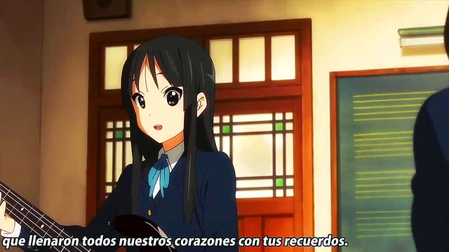 K-ON! Anime Girls Rock Out With Sexy Music & Seductive Moves