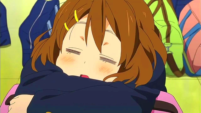 K-ON! Anime Girls Rock Out With Sexy Music & Seductive Moves