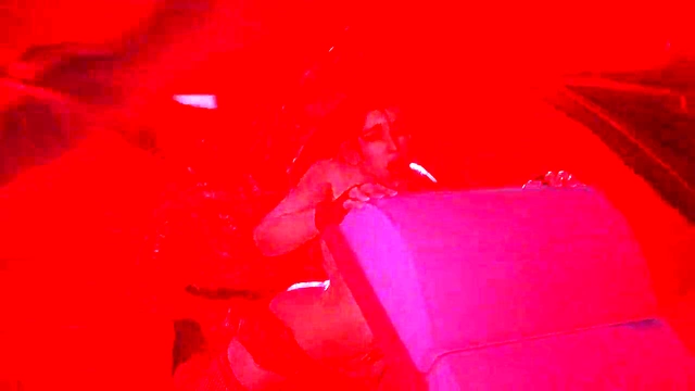 3D Anime Kunoichi Seduces Shrine Maiden for Intense Hentai Action