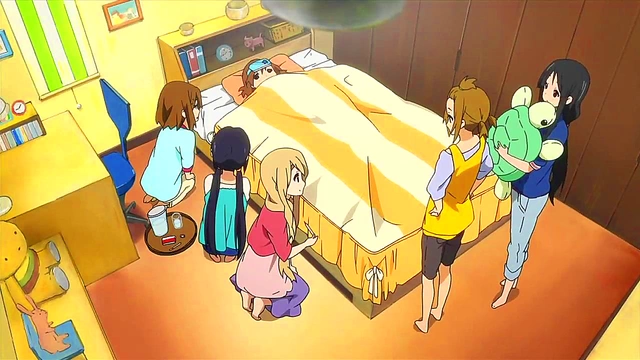 K-ON! Anime Girls Rock Out With Sexy Music Performance