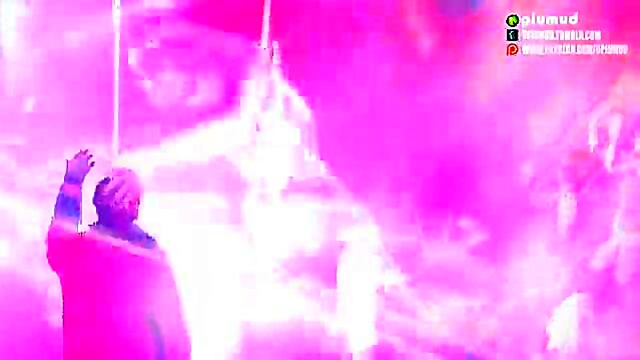 Hot 3D Honoka Strips Seductively in Club for Erotic Fun