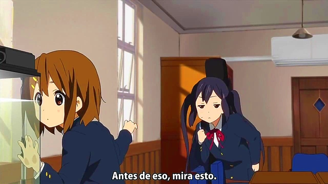 K-ON! Anime Girls Rock Out With Sexy Music And Seductive Moves