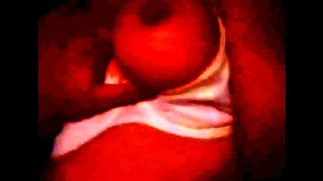 Suegro Gropes Daughter-In-Law On Bus For Secret Sexy Touching Session