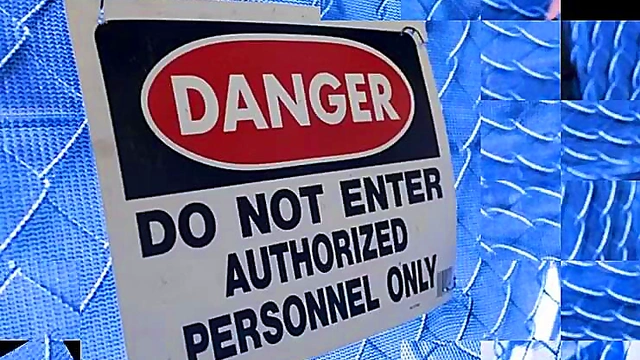 Sexiest 3D Hentai Game – Hot Pizza Delivery Babe Seduces You Into Submission