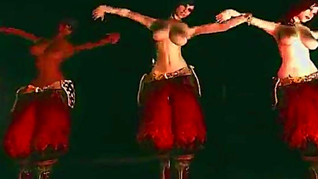 Brunette CartoonGirl Shows Off Sexy Moves in 3D Skyrim Dance Fantasy
