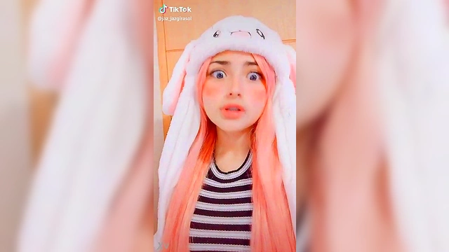 Horny Cousin Blows Potato To Cool It Down Before Hot Hentai Sex Session