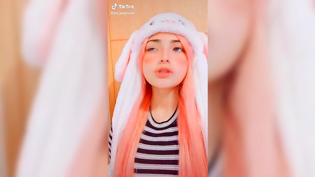 Horny Cousin Blows Potato To Cool It Down Before Hot Hentai Sex Session